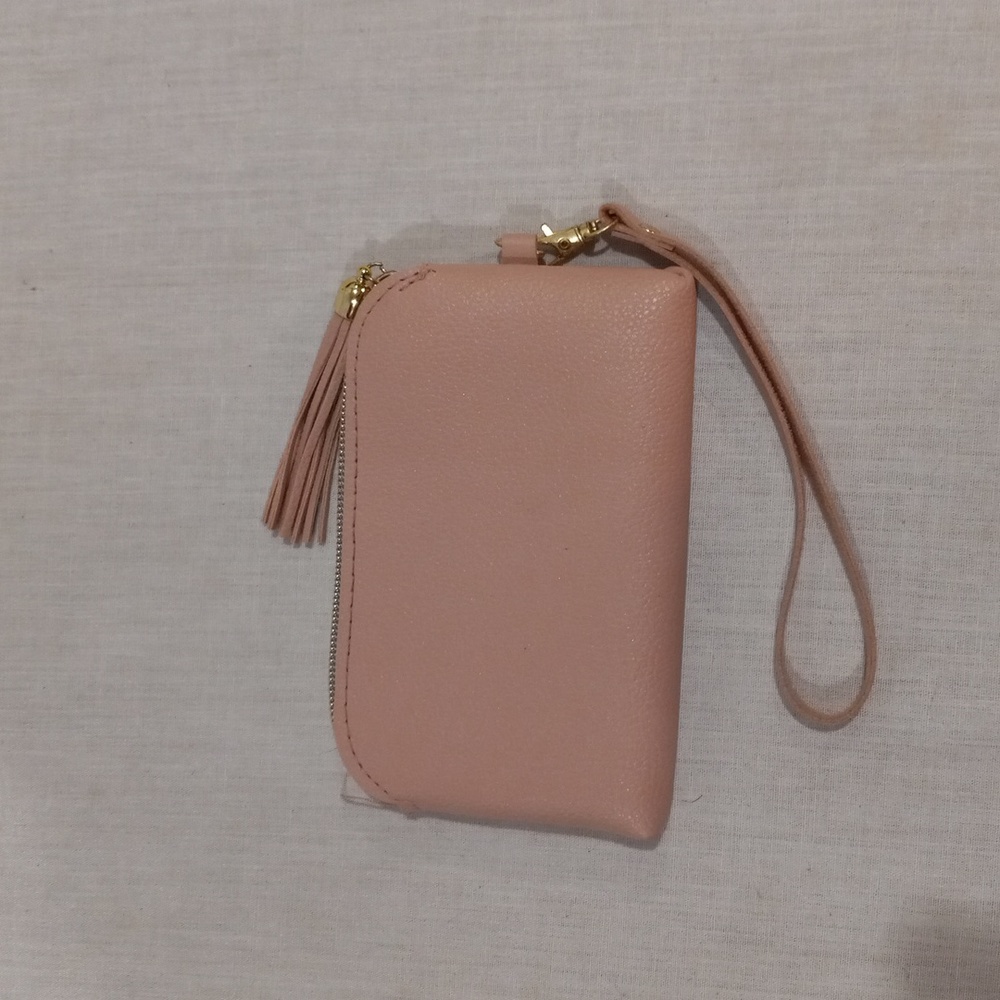Wristlet - Picture 2 of 5